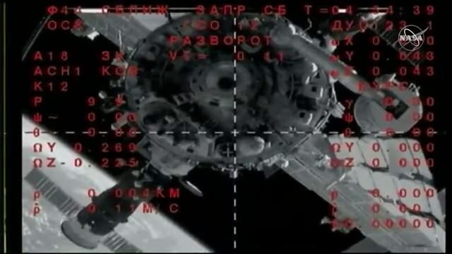 Rakaman: Kapal angkasa kru Soyuz MS-15 keluar dok dari stesen angkasa ISS смотреть онлайн