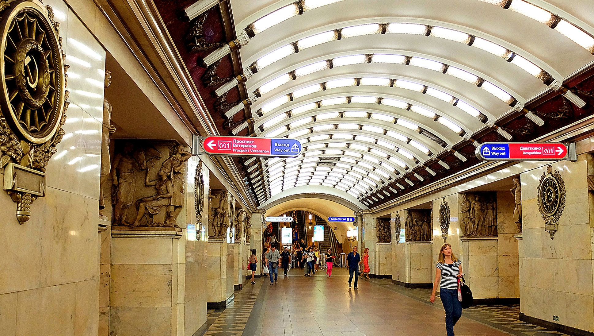 #гуляемпопитеру #метро #россия #петербур #санктпетербург #petersburg #saintpetersburg #russia