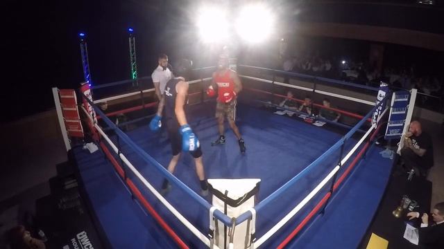 Ultra White Collar Boxing | Torquay | Kareem Andes VS Jack Dixon смотреть онлайн