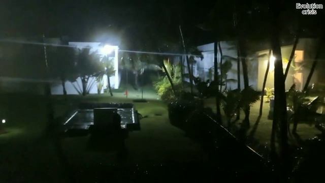 Hurricane Fiona with strong wind strikes Puerto Rico, causing major flooding смотреть онлайн