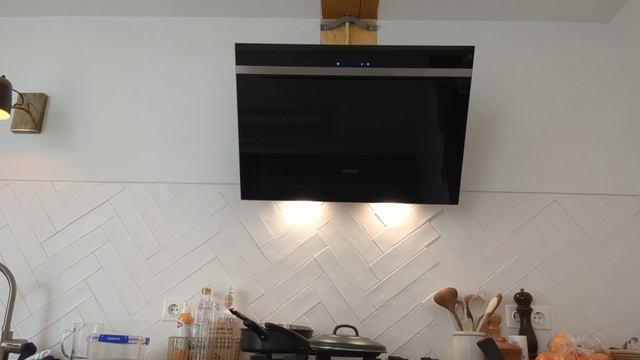 Siemens afzuigkap 150mm verjongen naar 80mm (liever niet doen!) Soundtest ?? смотреть онлайн