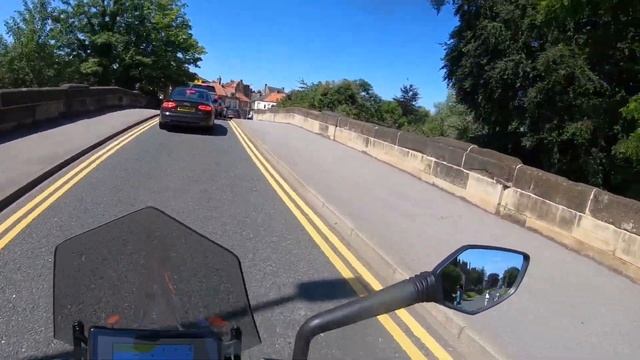 Обзор и тест райд на мотоцикле KTM 390 Duke. Часть 2.