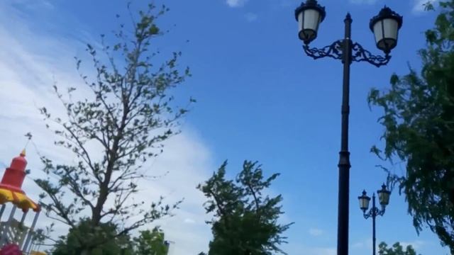 Копия видео "Стамбульский парк в Одессе на бульваре" смотреть онлайн