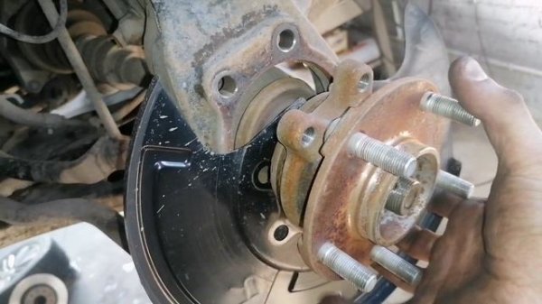 NISSAN Teana' Замена Ступичного Подшипника..