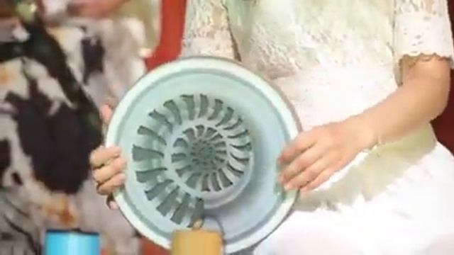 Ом Мани Падме Хум смотреть онлайн