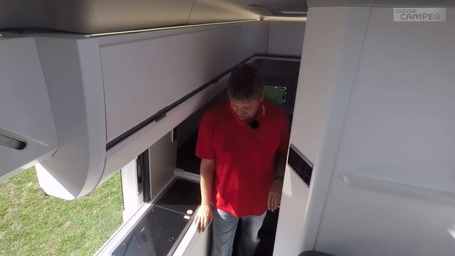 VW Grand California 600: Erste Sitzprobe/Review - Caravan Salon Düsseldorf 2018 | Clever Campen смотреть онлайн