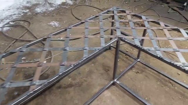 прихожая из металла.художественая ковка.#своимируками #художественнаяковка #изметалла смотреть онлайн