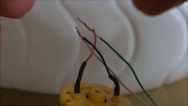 ? НАСТОЯЩИЙ ВЕЧНЫЙ ФОНАРИК из ПУСТОЙ БУТЫЛКИ смотреть онлайн