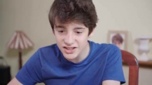 Go Getter 3 Unit 1 Lesson 2.2  The green bag is the best (part 1)