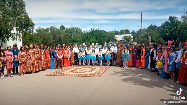 1 Мая-День Единства народов Казахстана. смотреть онлайн
