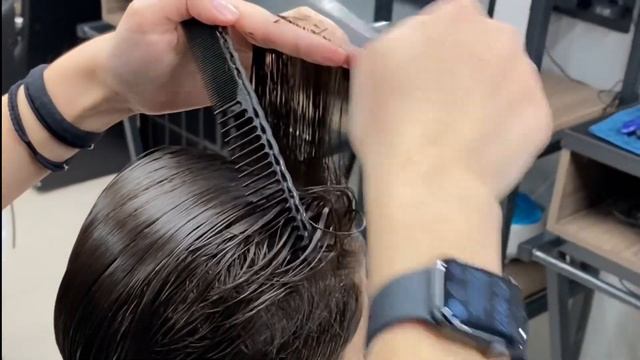 GRADUATION / SIDE PART / Мужская классическая стрижка / popular haircuts for men смотреть онлайн
