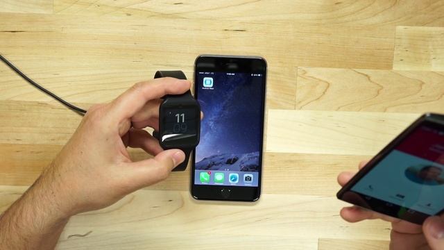 Android Wear for iPhone Setup and Pairing смотреть онлайн