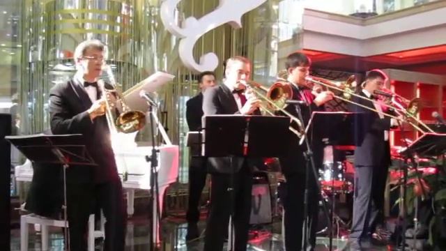 The Trombone Show - Night and Day смотреть онлайн