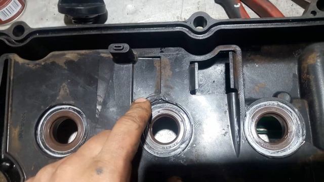 Сальники свечных колодцев QR25 смотреть онлайн