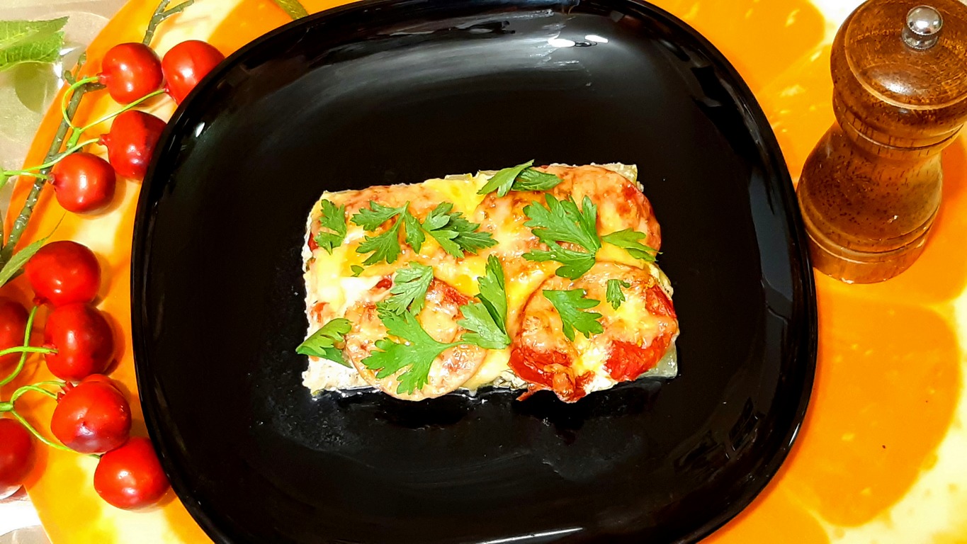 ЗАПЕКАНКА ИЗ КАБАЧКОВ С ФАРШЕМ,ОЧЕНЬ СОЧНАЯ И ВКУСНАЯ! смотреть онлайн
