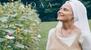 Snatam Kaur and Ajeet Kaur ⋄ Sacred music III