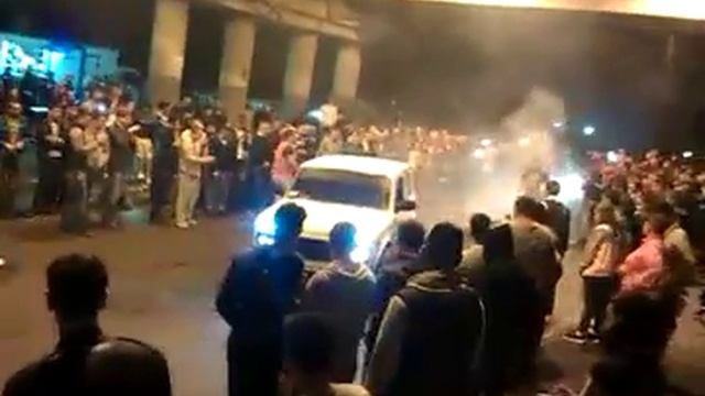 БЕЗУМНАЯ НИВА 2 смотреть онлайн