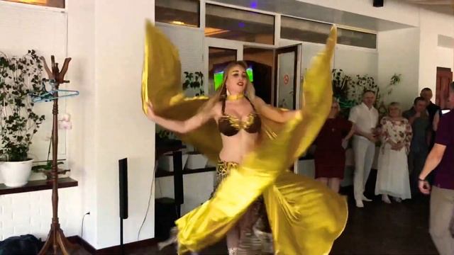 Танец с крыльями , шоу Белли Данс . Dance with wings ,show belly dance Karina Galeta смотреть онлайн