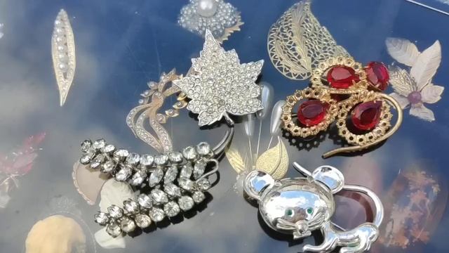 Нашла коллекционные вещи! В поисках клада на барахолке! Антикварный магазин. Фарфор. Бижутерия. смотреть онлайн