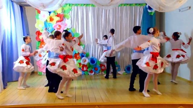 Полька ''Молодіжна'', ансамбль ''Мрія'' смотреть онлайн