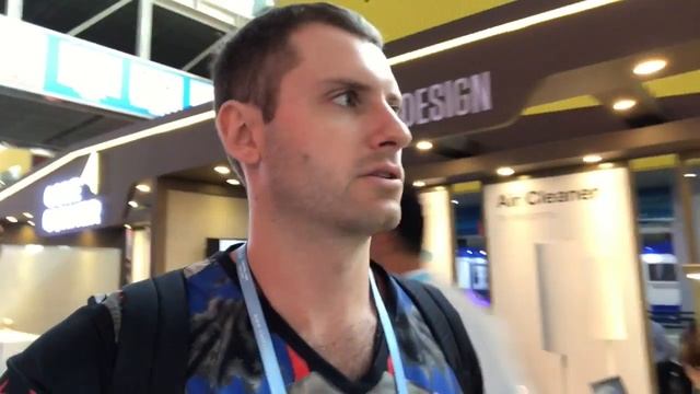 Количество посетителей на Canton Fair 2017. Видео с Холла Павильона В. смотреть онлайн