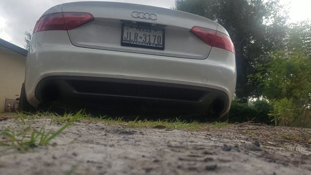 Audi A5 3.2 Becker Exhaust Cold Start смотреть онлайн