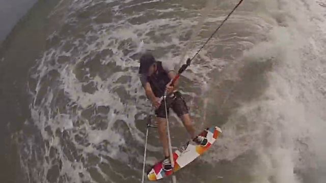 OFK:012 - Kiteboarding offers pain-free crashing смотреть онлайн