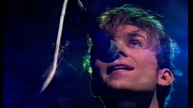 Damon Albarn & Ray Davies : Waterloo Sunset (HQ Stereo) смотреть онлайн
