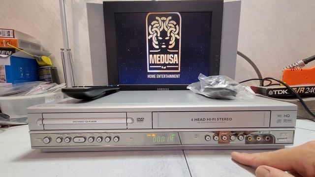 VIDEOREGISTRATORE VHS DVD PLAYER PHILIPS DVP721VR 6 TESTINE HI-FI CONDIZIONI TOP E QUALITÀ ESTREMA! смотреть онлайн