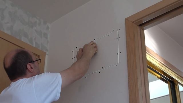 Patch the wall. Pocket Door. Шпаклёвка дыры в стене, Дверь купе