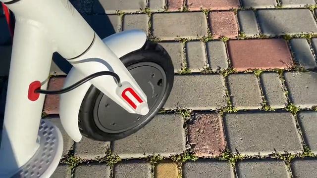 Купить Электросамокат Crosser M5 Electric Scooter M365 Белый ( у нас можно купить ) смотреть онлайн