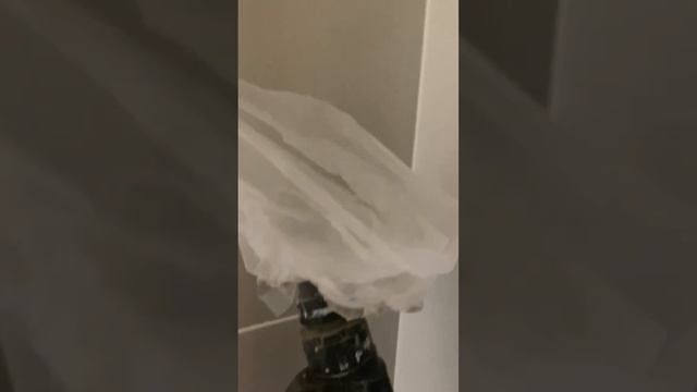 Современный способ шторки для ванной ?#натяжнойпотолок #лайфхаки #сделайсам #дом #ремонт смотреть онлайн