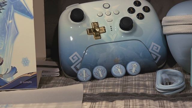 My first day with 8bitdo's Ultimate 2.4G Wireless Controller - Chongyun (PC-Windows) смотреть онлайн