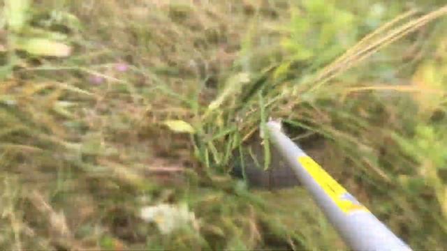 Триммер Makita UR 2300 смотреть онлайн