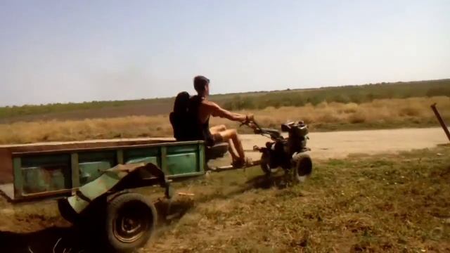 Вот как нужно вытаскивать пенек мотоблоком смотреть онлайн