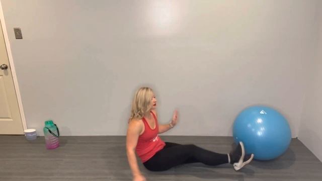 Stretching video for 30 days of Fitmas смотреть онлайн