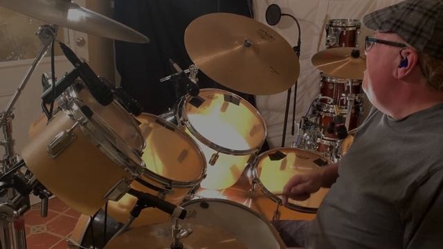 Hello It's Me - Todd Rundgren (Drum Cover) смотреть онлайн