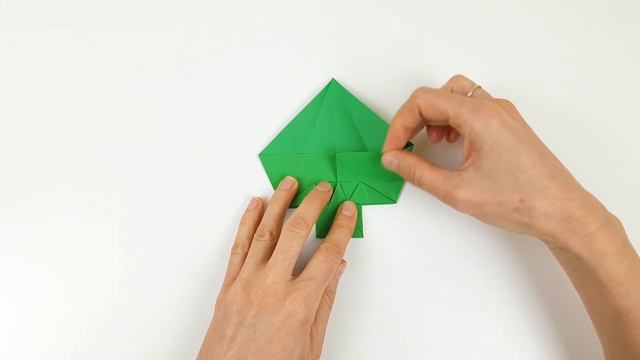 ОРИГАМИ Елка из бумаги Новогодние поделки из бумаги How to make a Paper Christmas Tree Origami DIY смотреть онлайн