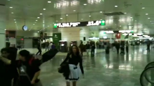 BARCELONA SANTS ESTACIO TRAINSTATION 2011 смотреть онлайн