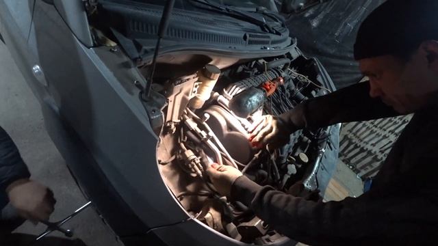 Замена ремня ГРМ Чери Индис. 1 Chery IndiS. Chery Rich. Chery Bit