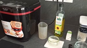 Pain complet  avec la machine à pain Moulinex OW220830 PAIN PLAISIR  -  Home&Cook