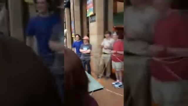 ASL Meet Up Yarn Game смотреть онлайн