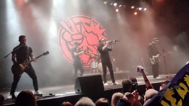 Не носи погоны смотреть онлайн