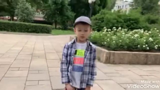 Обязательно ли носить на одежде светоотражающие элементы в светлое и тёмное время суток? смотреть онлайн