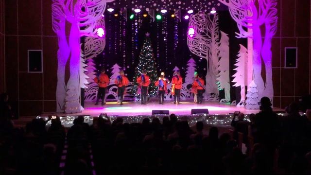 ЦСК Родник Образцовой танцевальный коллектив Пляшущие человечки рук Демченко И. Г. смотреть онлайн