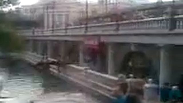 Прыжки в фонтан смотреть онлайн