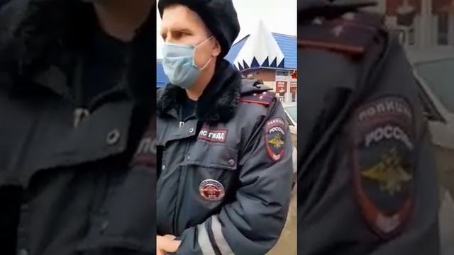 13 апреля 2021 г. Ряженые ГИБДД колымят на улицах г.Горно-Алтайска. смотреть онлайн