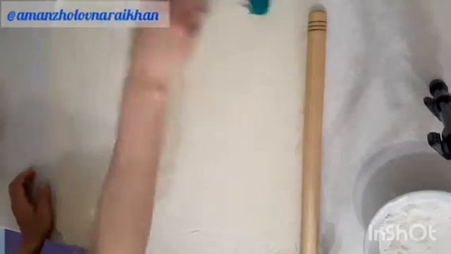 Быстре Слойки- рулетики с колбасой и сыром. 5 минутта тіске басар. Қатпарлы қамырдан рулет. смотреть онлайн