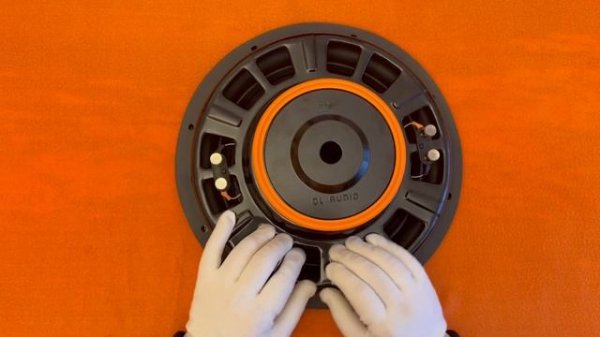 Сабвуфер DL Audio Barracuda Flat 12 (Обзор + Тест)