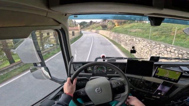 Узкие дороги Италии. Как просто остаться без зеркала!! Narrow roads Italy!